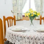 Beautiful 2 Bed With Large Pool Casa Manana * Playa Blanca (Lanzarote)